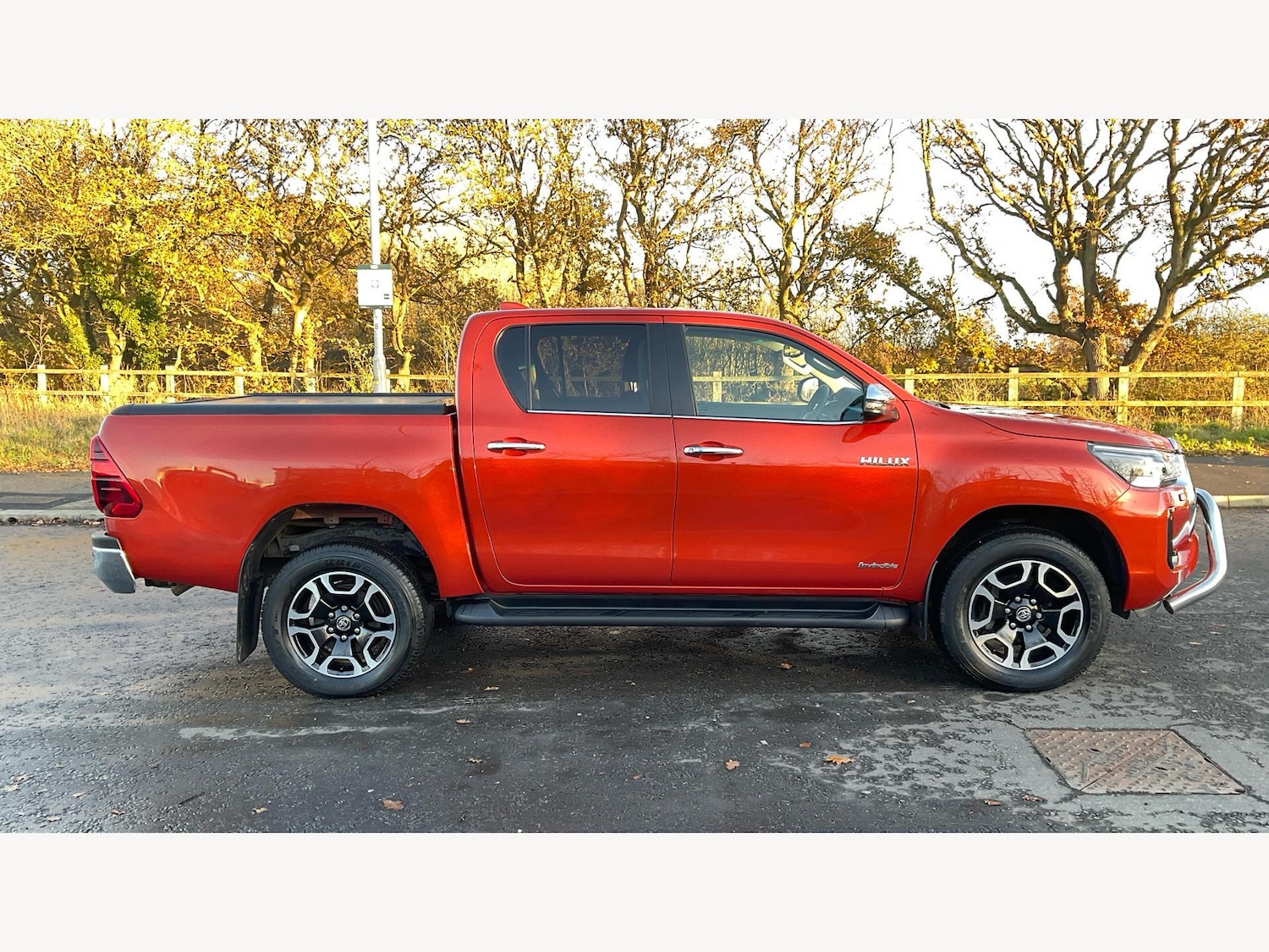 Used Toyota Hilux 2022 for sale - 76735288: Photo 18