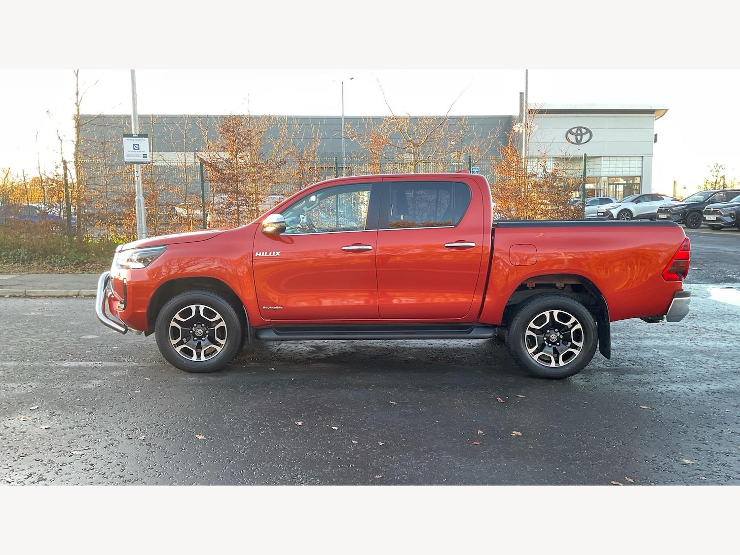 Used Toyota Hilux 2022 for sale - 76735288: Photo 19