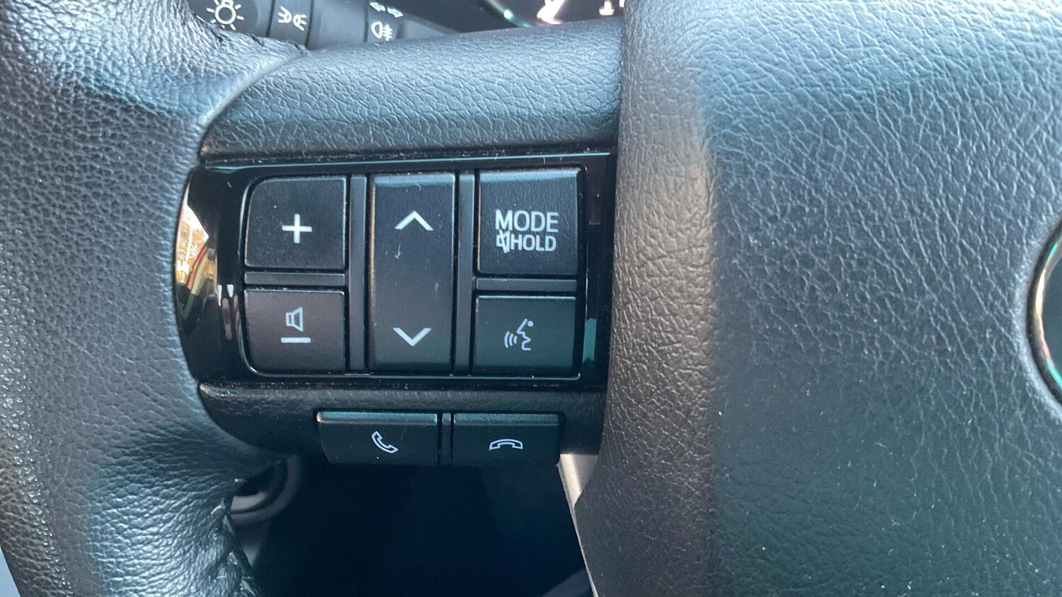 Used Toyota Hilux 2022 for sale - 76735288: Photo 34