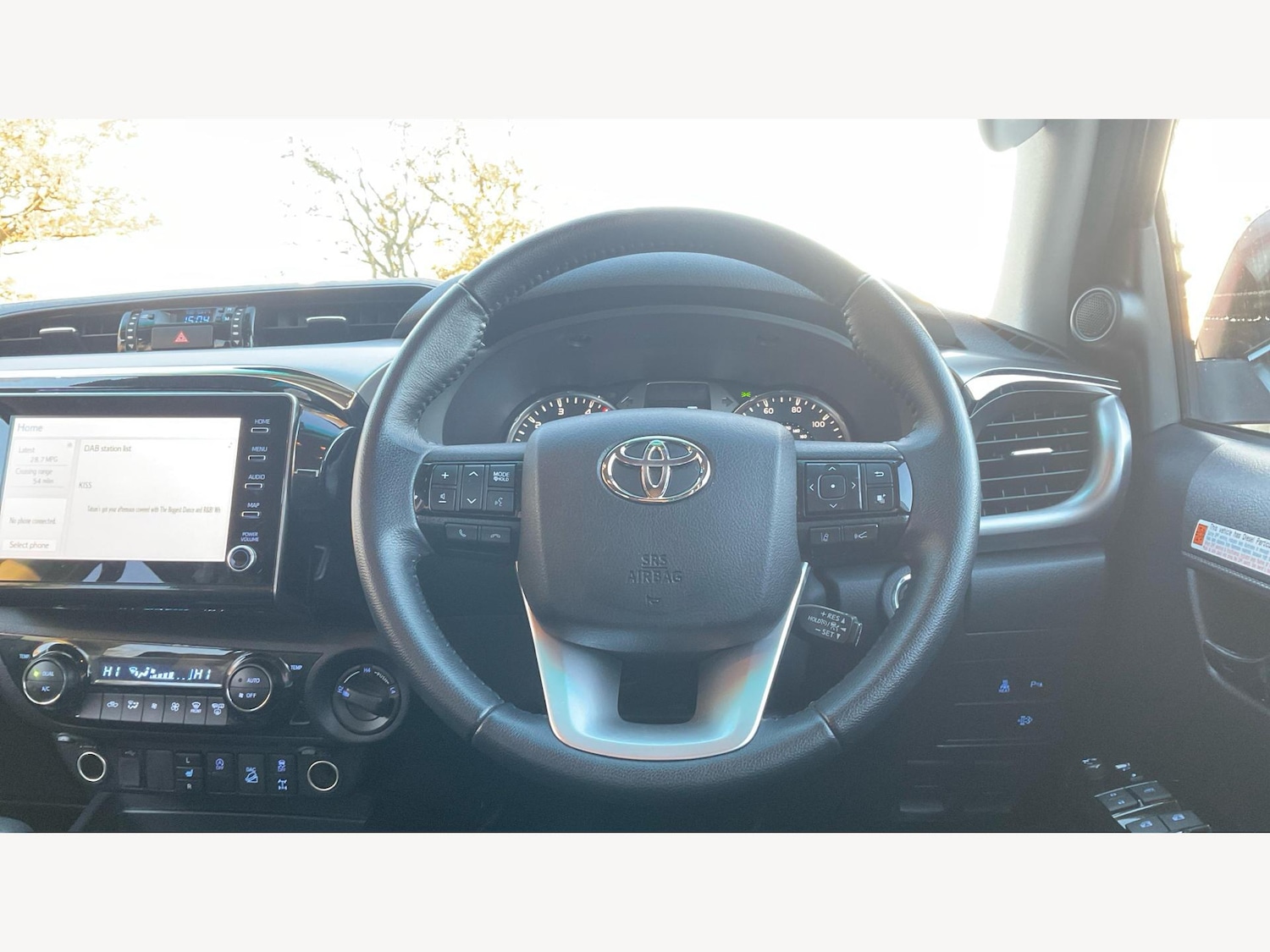 Used Toyota Hilux 2022 for sale - 76735288: Photo 8