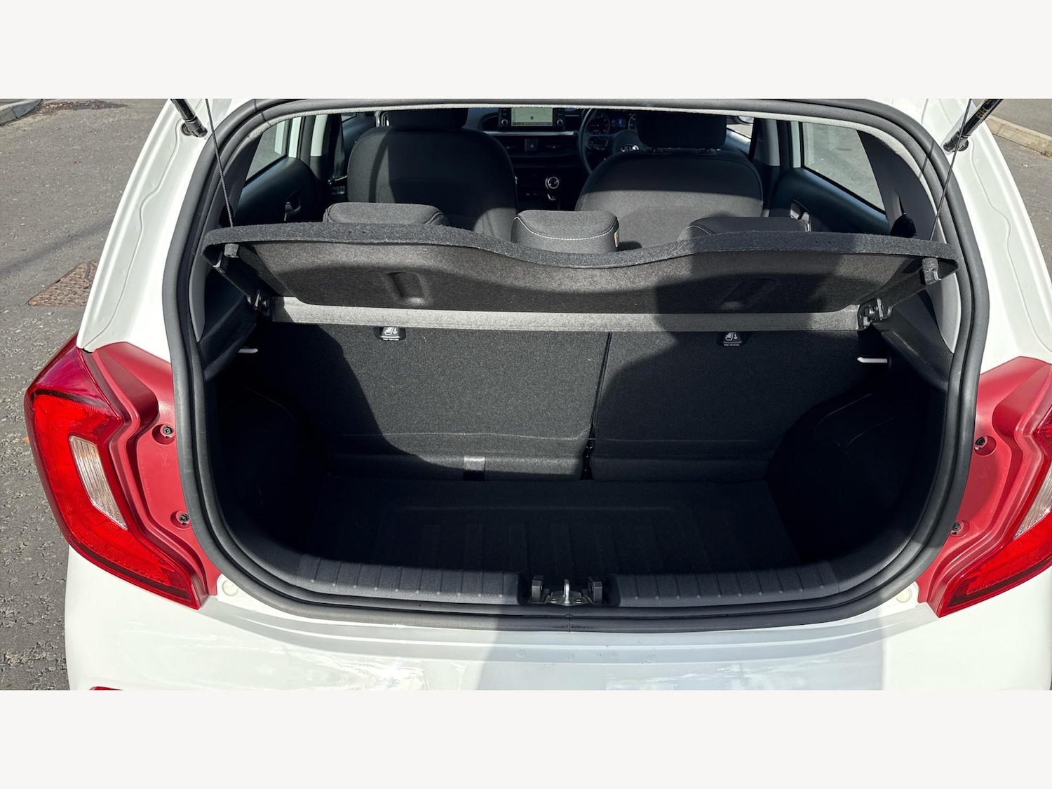 Used Kia Picanto 2018 for sale - 76371374: Photo 16