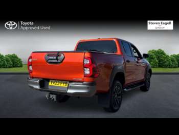 Used Toyota Hilux 2023 for sale - 74700830: Photo