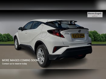 Used Toyota C-HR 2022 for sale - 77908777: Photo