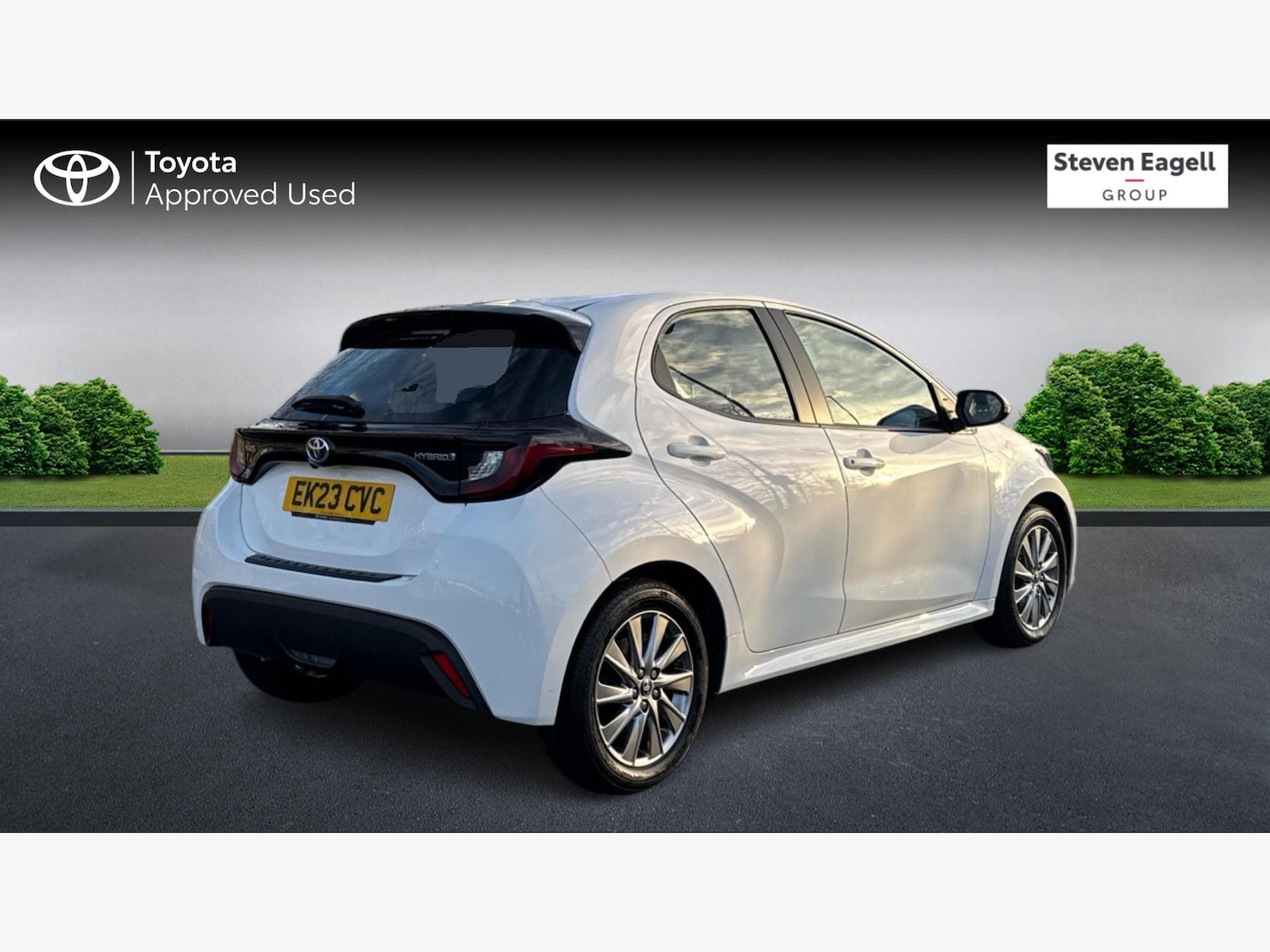 Used Toyota Yaris 2023 for sale - 77144254: Photo 2