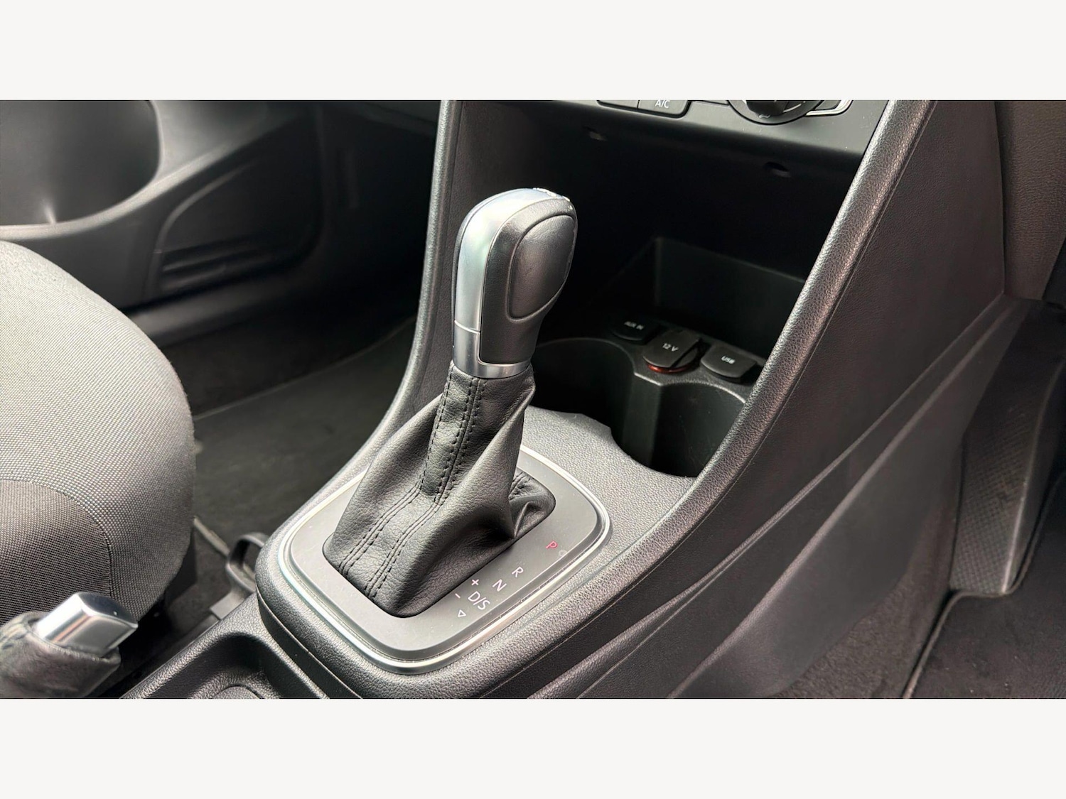 Used Volkswagen Polo 2016 for sale - 77646245: Photo 29