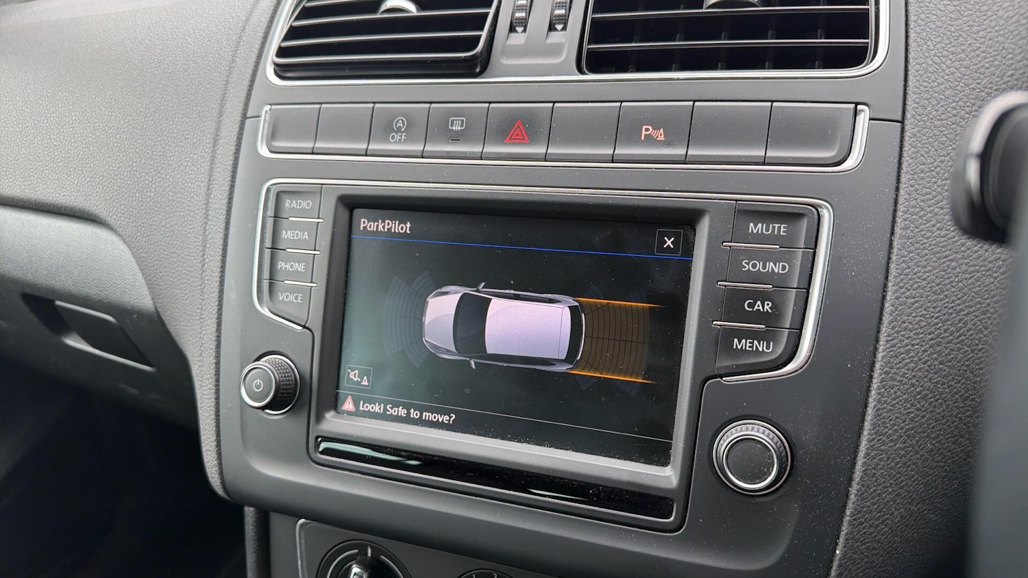 Used Volkswagen Polo 2016 for sale - 77646245: Photo 34