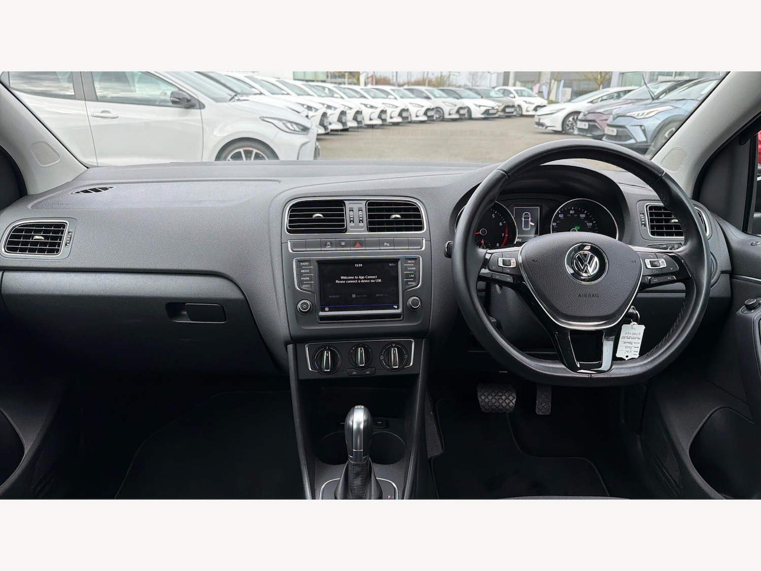 Used Volkswagen Polo 2016 for sale - 77646245: Photo 7