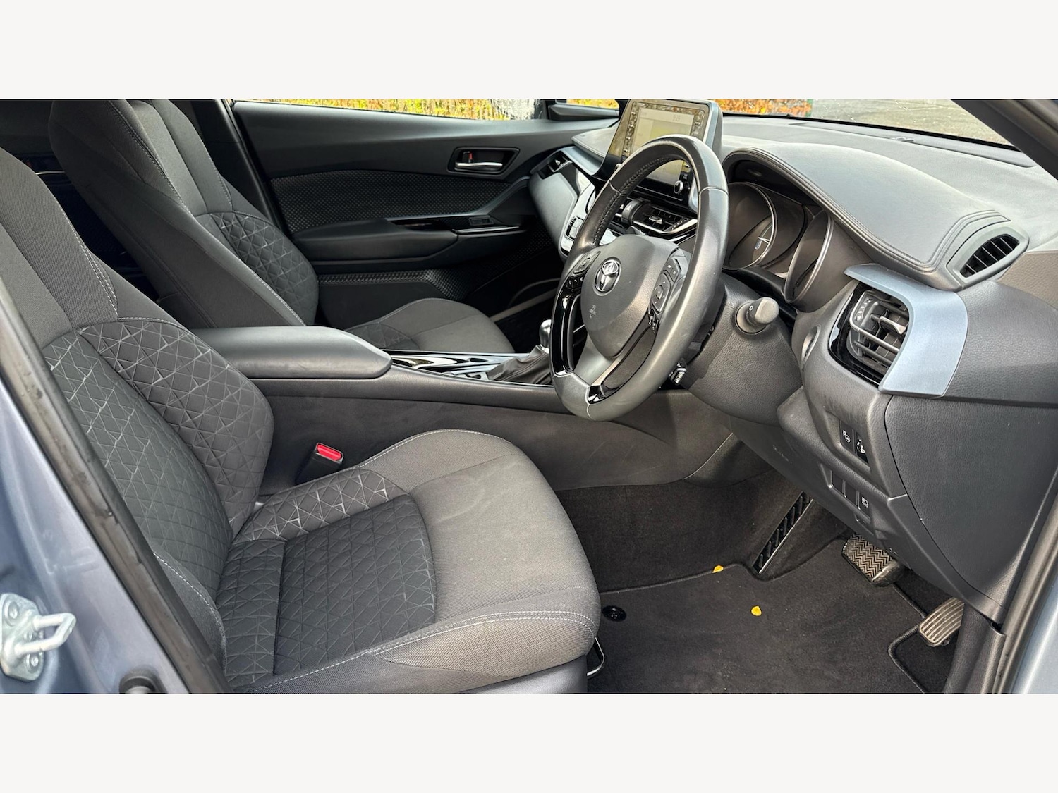 Used Toyota C-HR 2022 for sale - 77049824: Photo 13