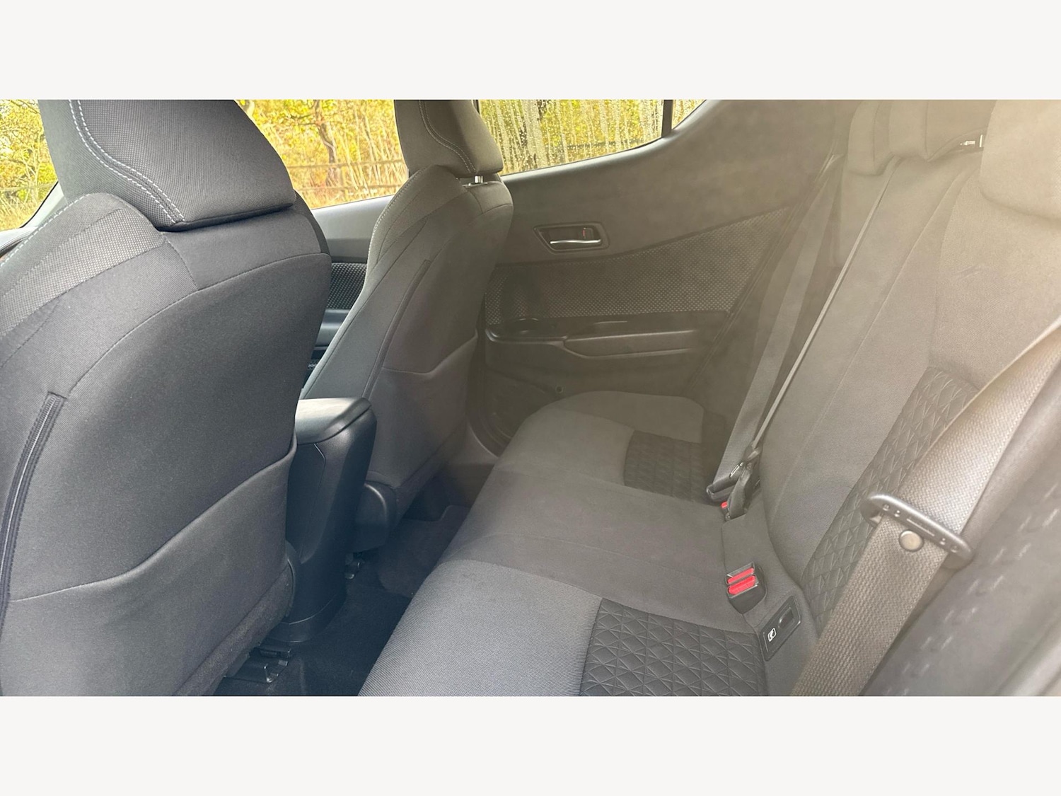 Used Toyota C-HR 2022 for sale - 77049824: Photo 15