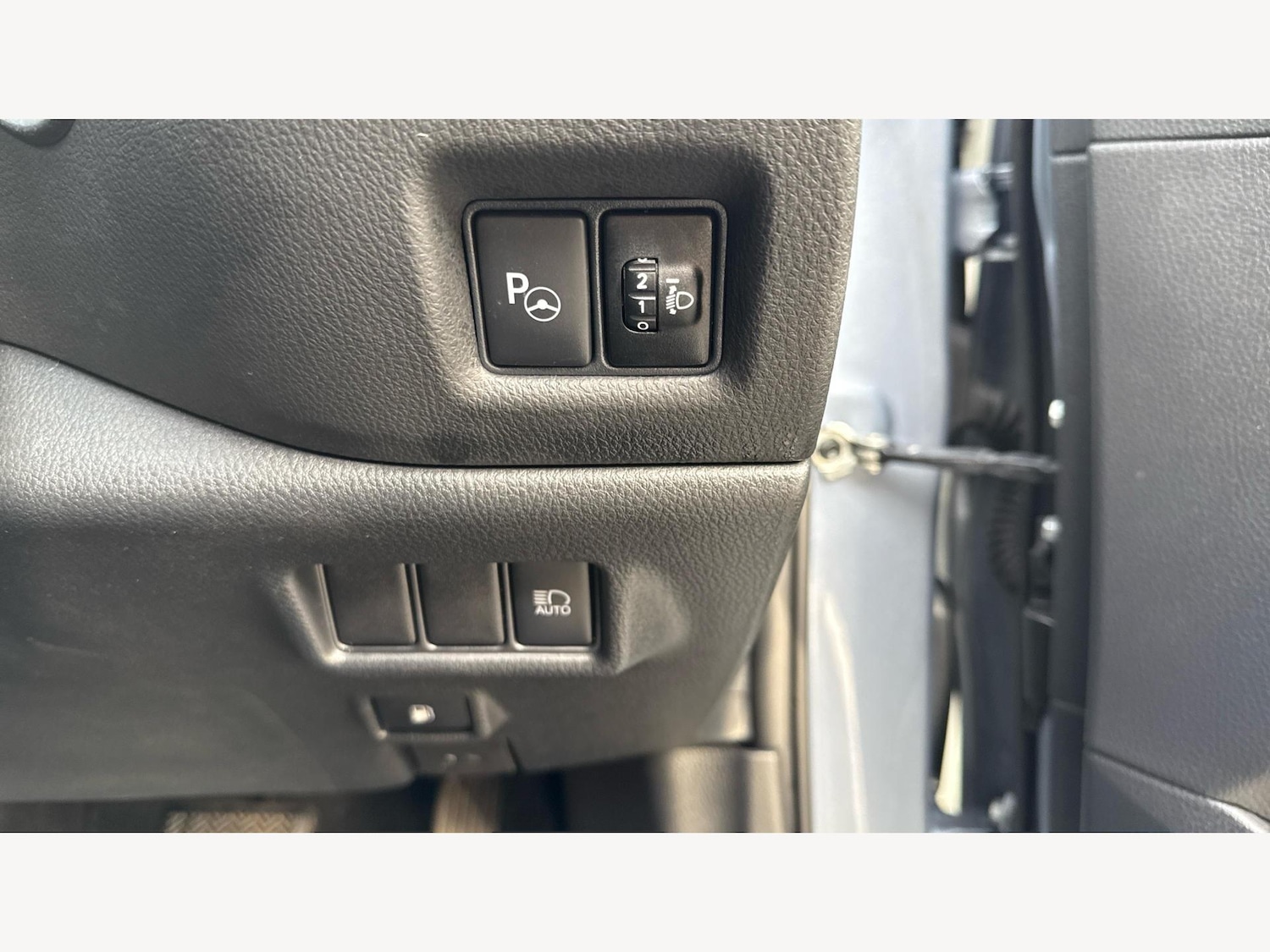 Used Toyota C-HR 2022 for sale - 77049824: Photo 23