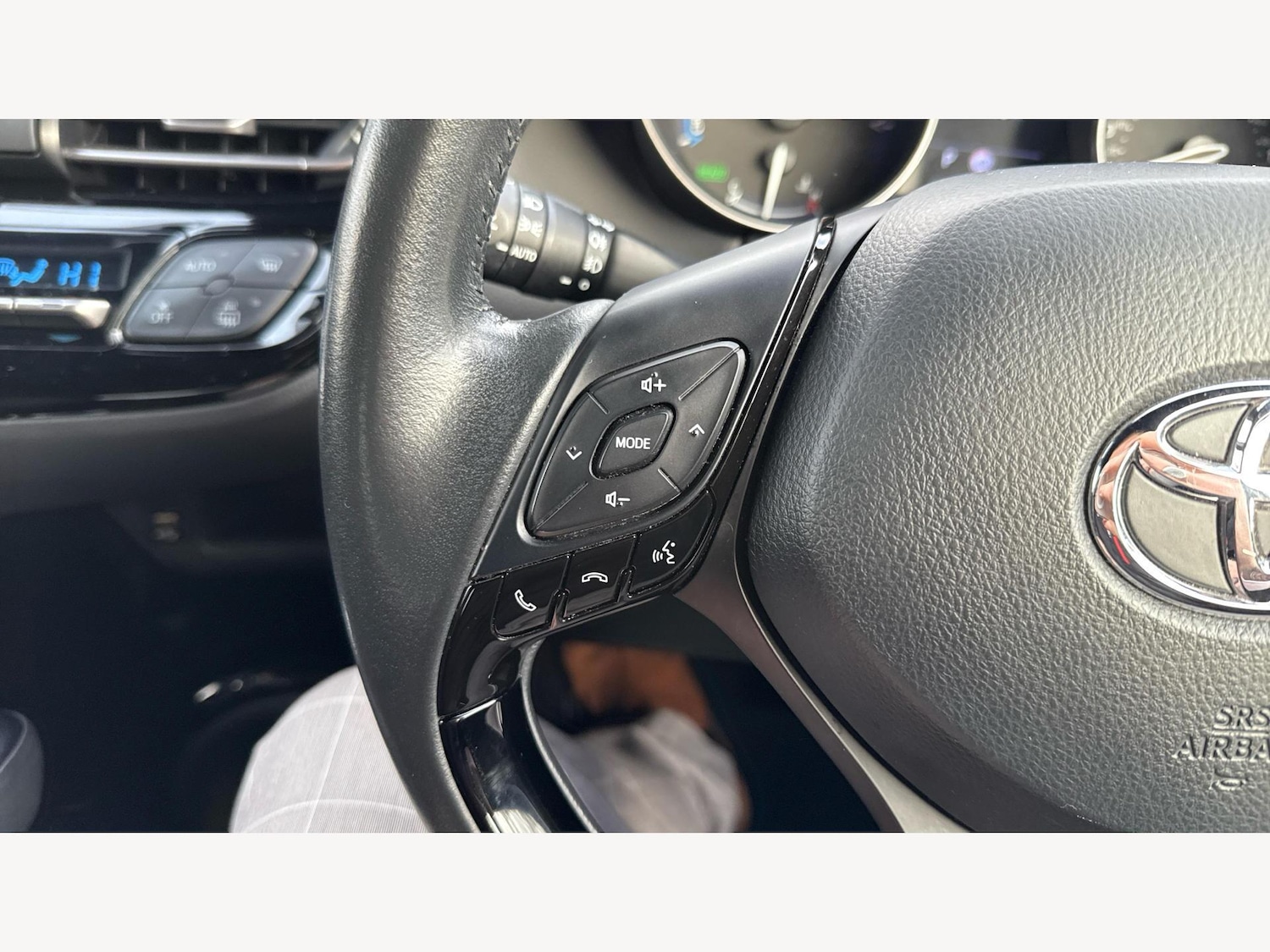 Used Toyota C-HR 2022 for sale - 77049824: Photo 26