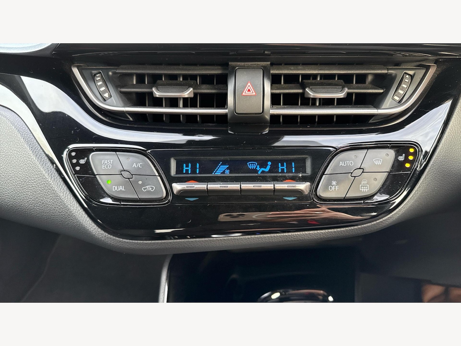 Used Toyota C-HR 2022 for sale - 77049824: Photo 29