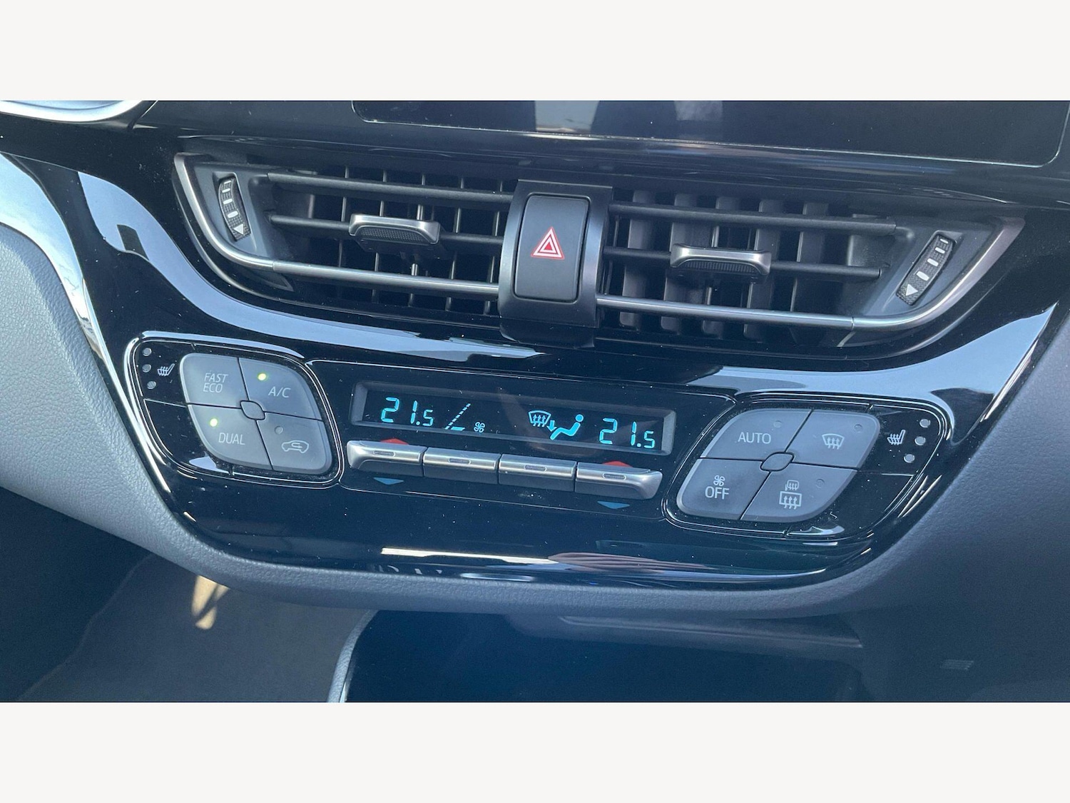 Used Toyota C-HR for sale - 77738357: Photo 29