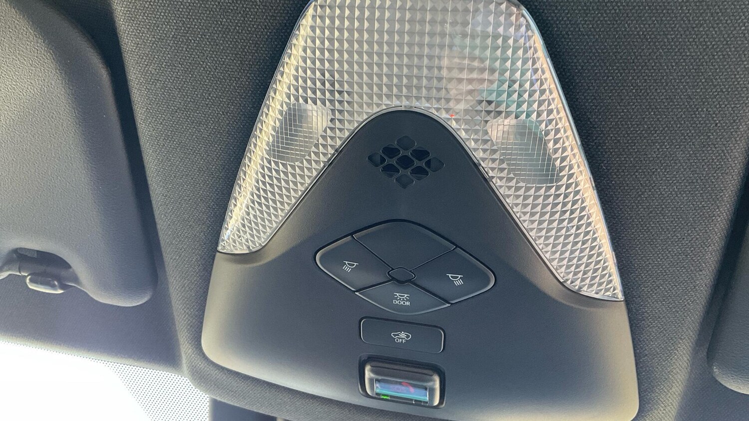 Used Toyota C-HR for sale - 77738357: Photo 37