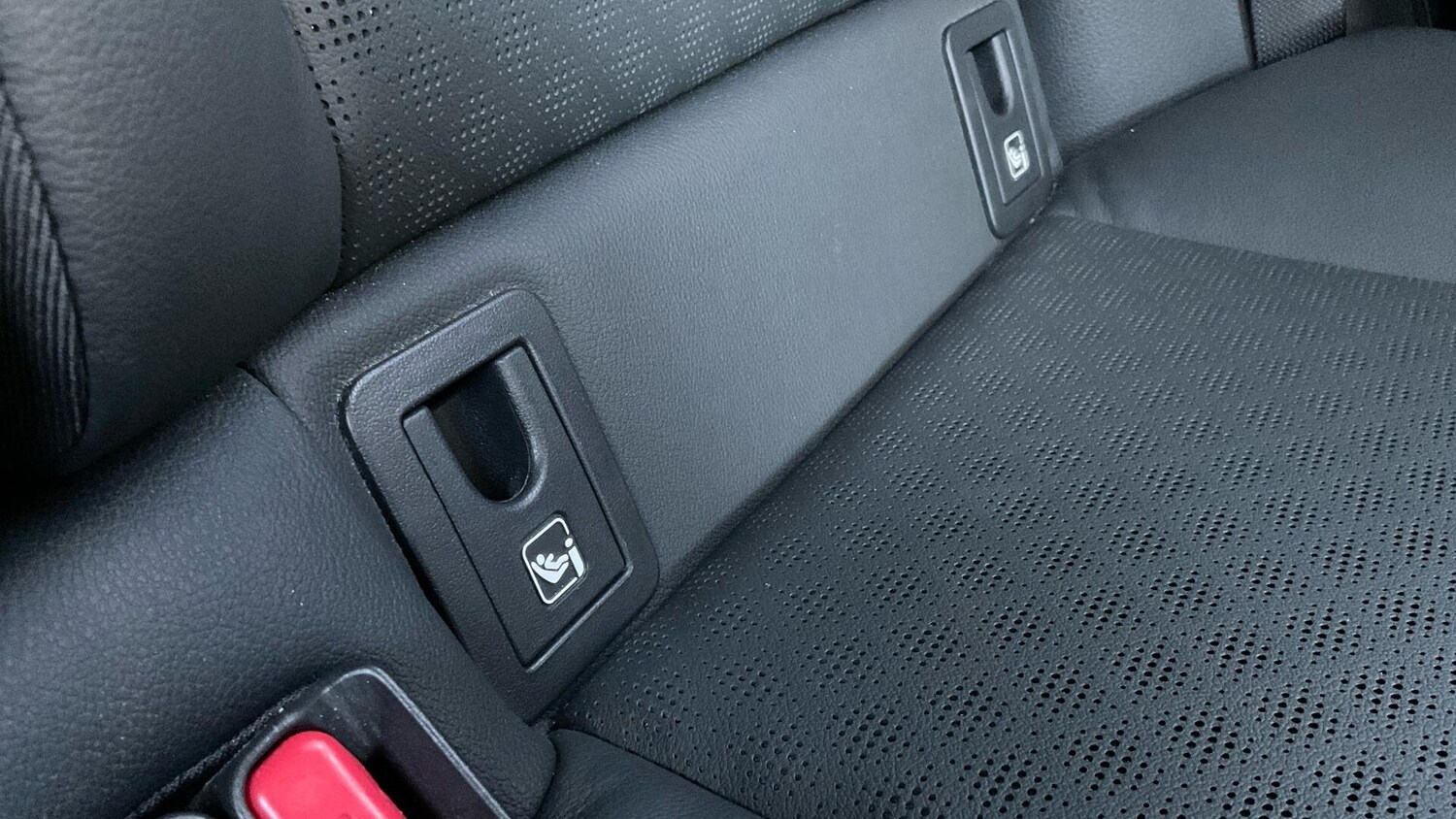 Used Toyota C-HR for sale - 77738357: Photo 39