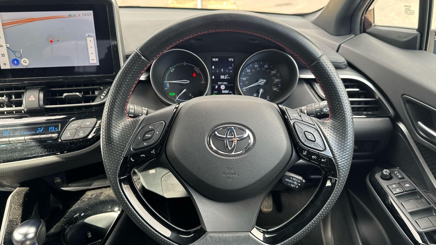 Used Toyota C-HR 2023 for sale - 78072977: Photo 10
