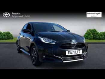 2021 (71) - 1.5 VVT-h Design Hatchback 5dr Petrol Hybrid E-CVT Euro 6 (s/s) (116 ps)