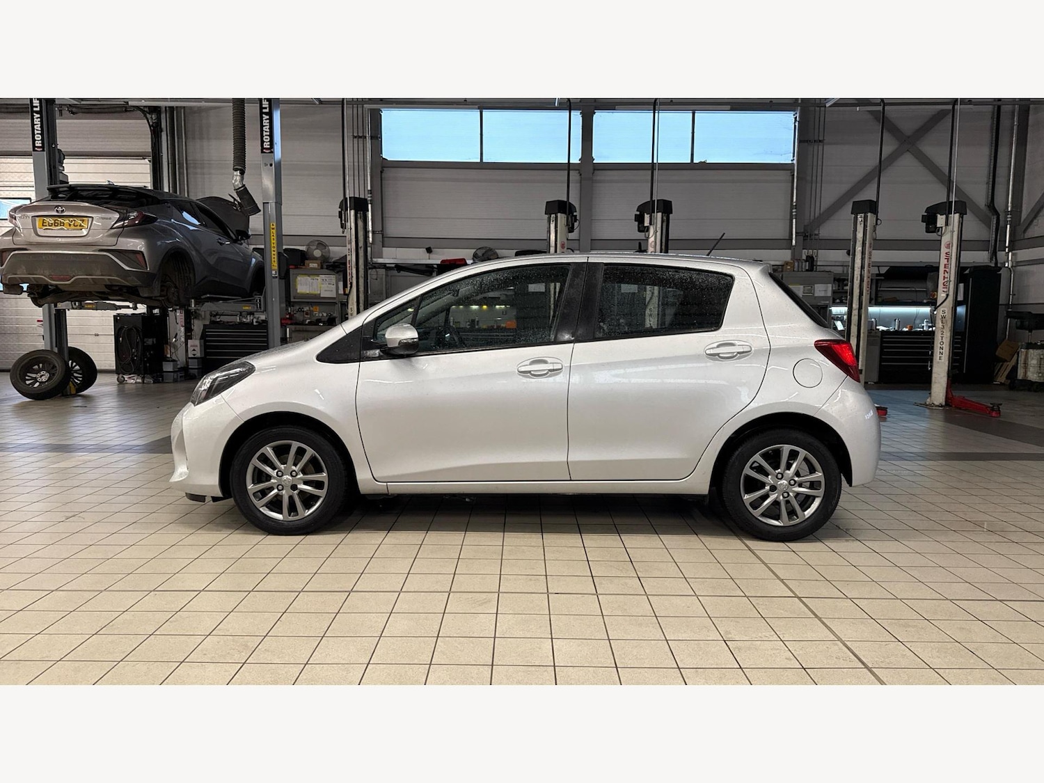 Used Toyota Yaris 2015 for sale - 77574069: Photo 19
