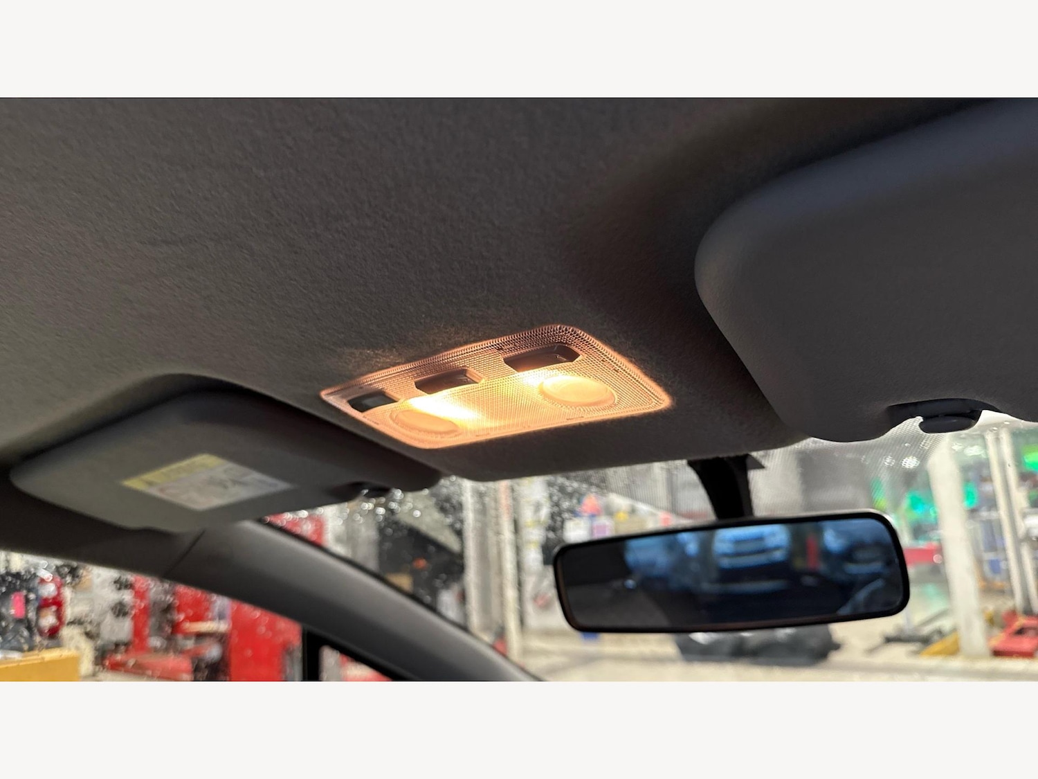 Used Toyota Yaris 2015 for sale - 77574069: Photo 29