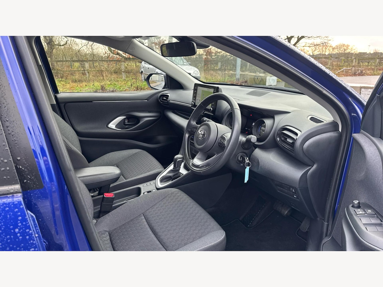 Used Toyota Yaris for sale - 77242748: Photo 13