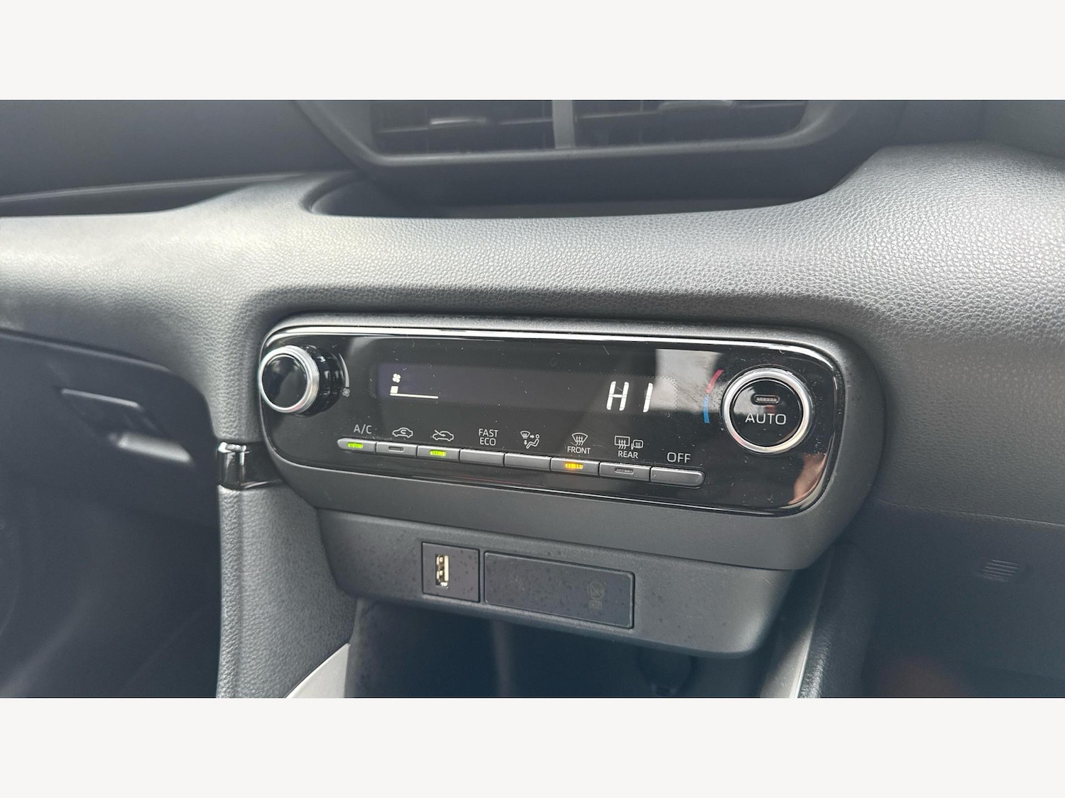 Used Toyota Yaris for sale - 77242748: Photo 23