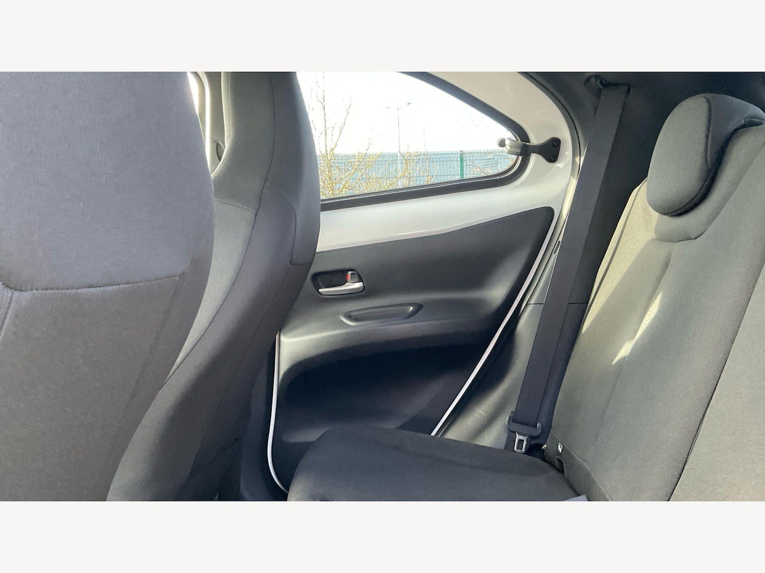 Used Toyota Aygo X 2023 for sale - 77783120: Photo 15