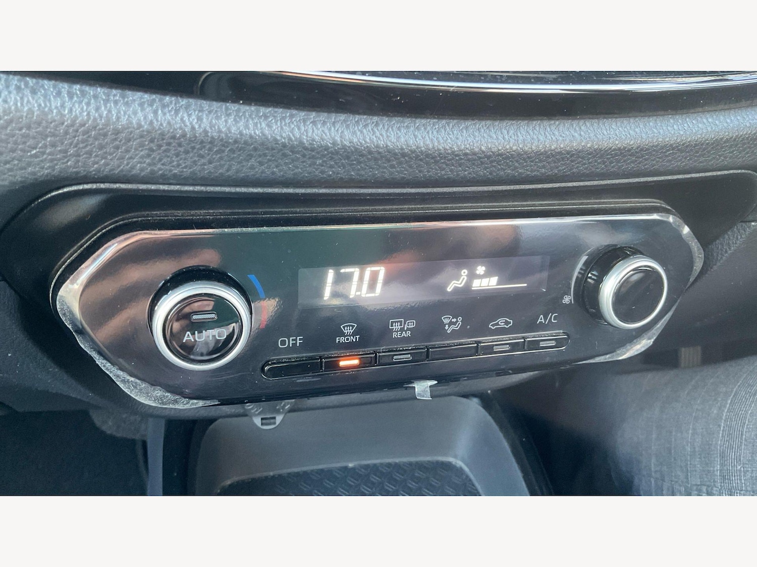 Used Toyota Aygo X 2023 for sale - 77783120: Photo 25