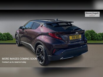 Used Toyota C-HR 2023 for sale - 78404045: Photo