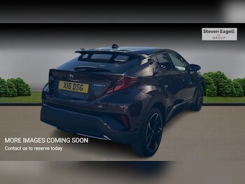 Used Toyota C-HR 2023 for sale - 78404045: Photo