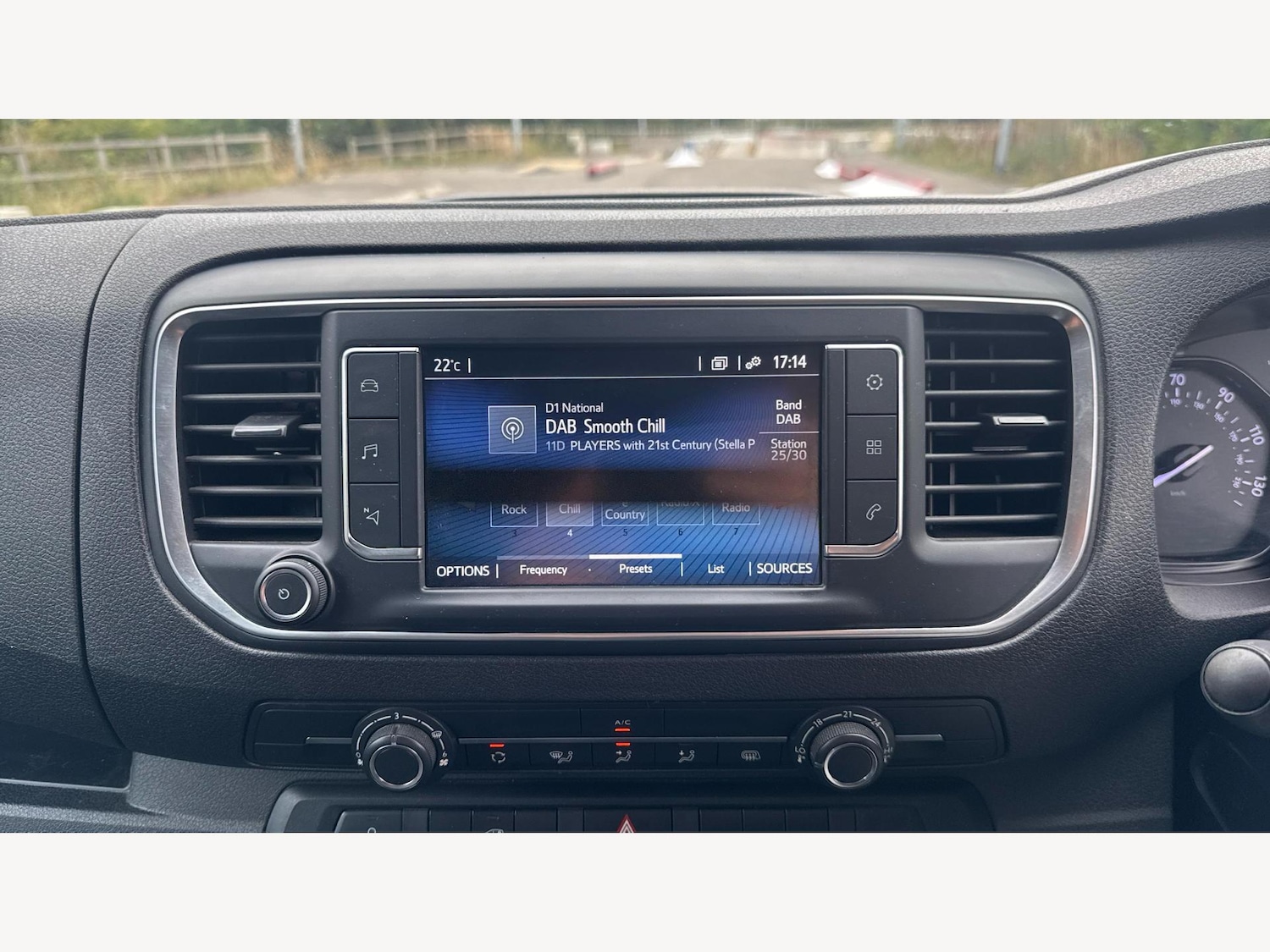 Used Toyota ProAce 2023 for sale - 77057356: Photo 9