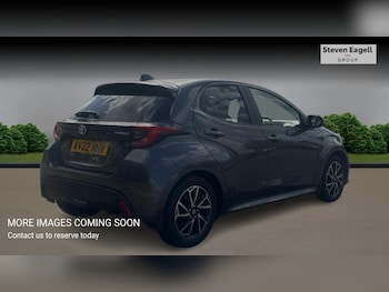 Used Toyota Yaris 2022 for sale - 75634208: Photo