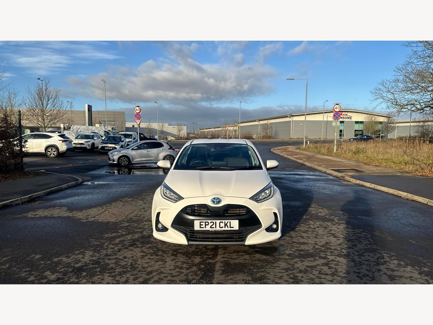 Used Toyota Yaris 2021 for sale - 77109658: Photo 17