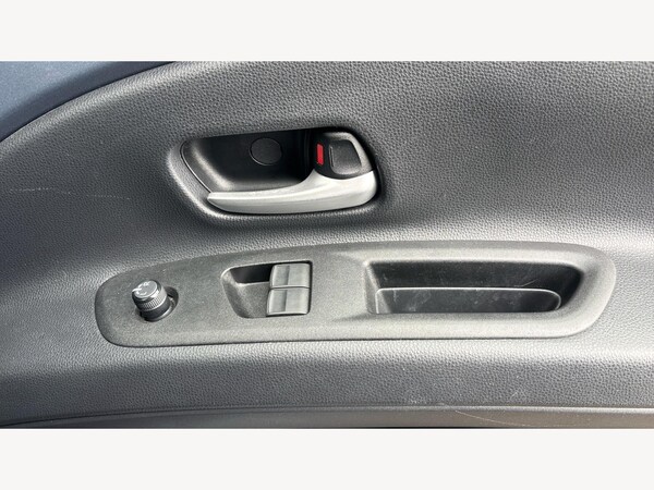 Used Toyota Aygo X 2024 for sale - 76239396: Photo 32
