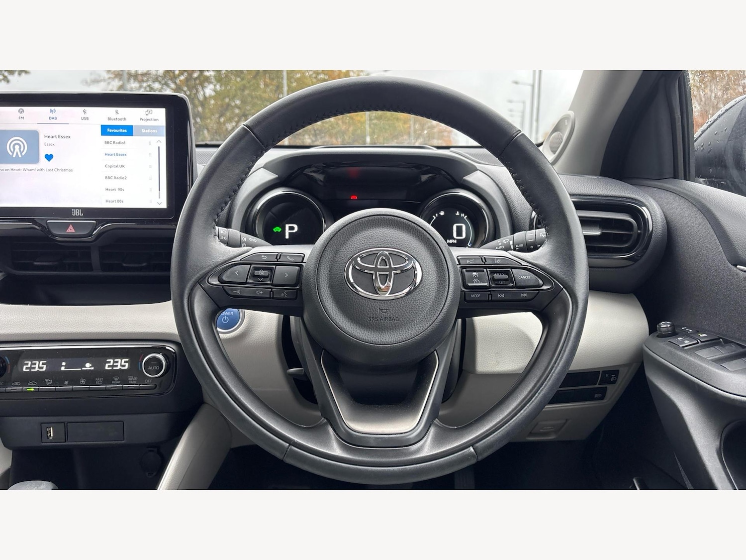 Used Toyota Yaris 2022 for sale - 76592863: Photo 10