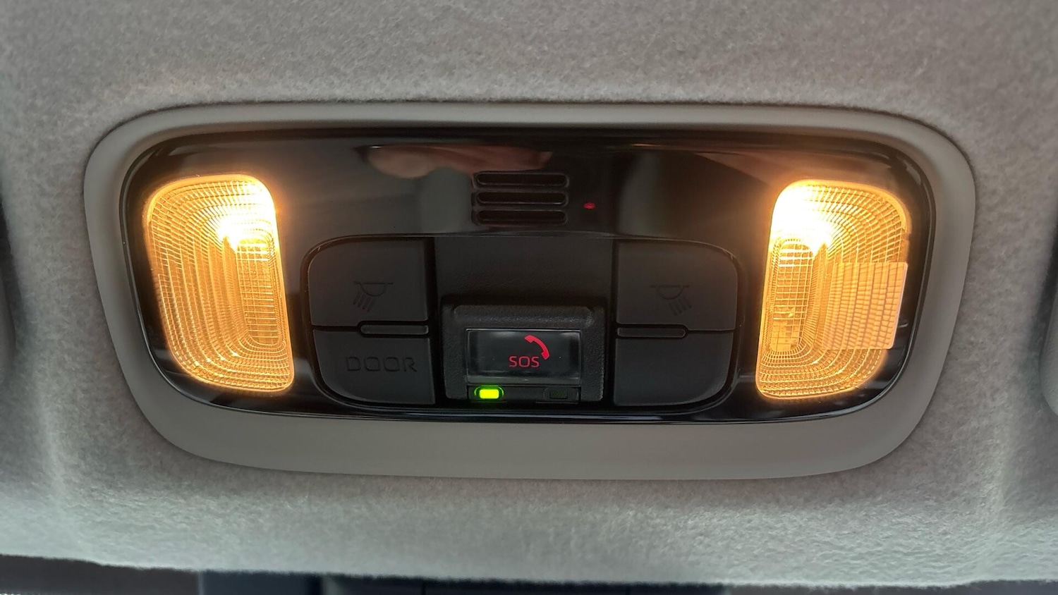 Used Toyota Yaris 2022 for sale - 76592863: Photo 40