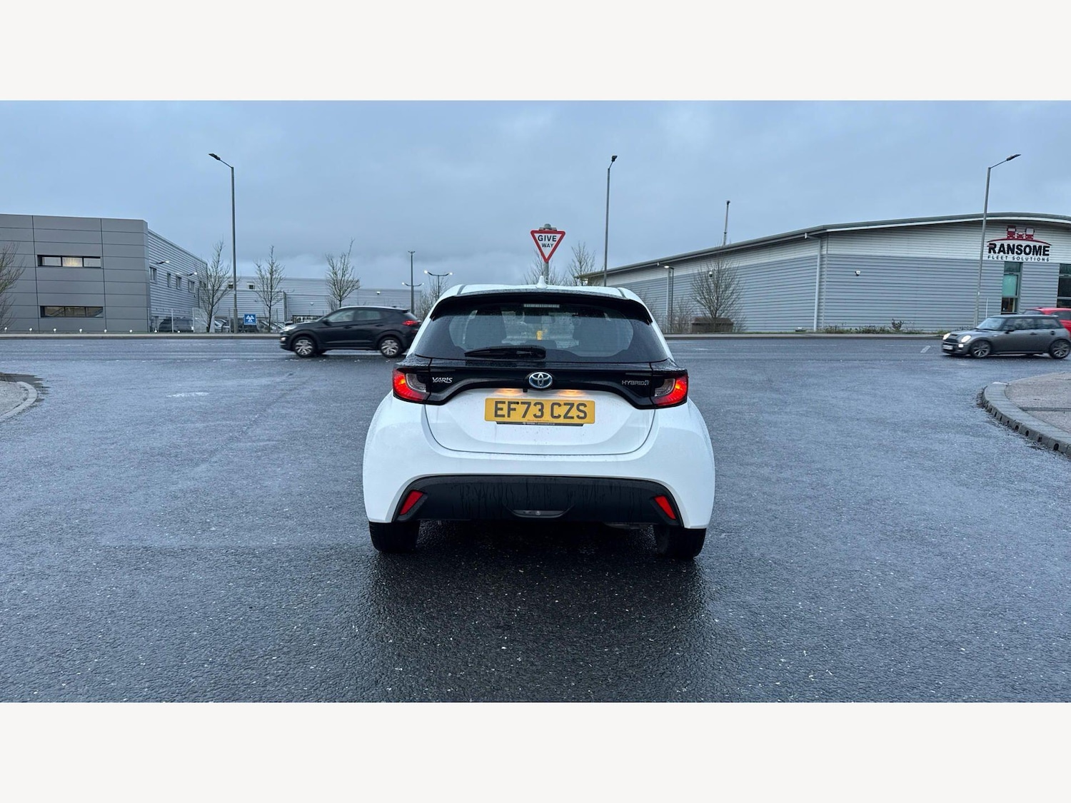 Used Toyota Yaris for sale - 78086842: Photo 21