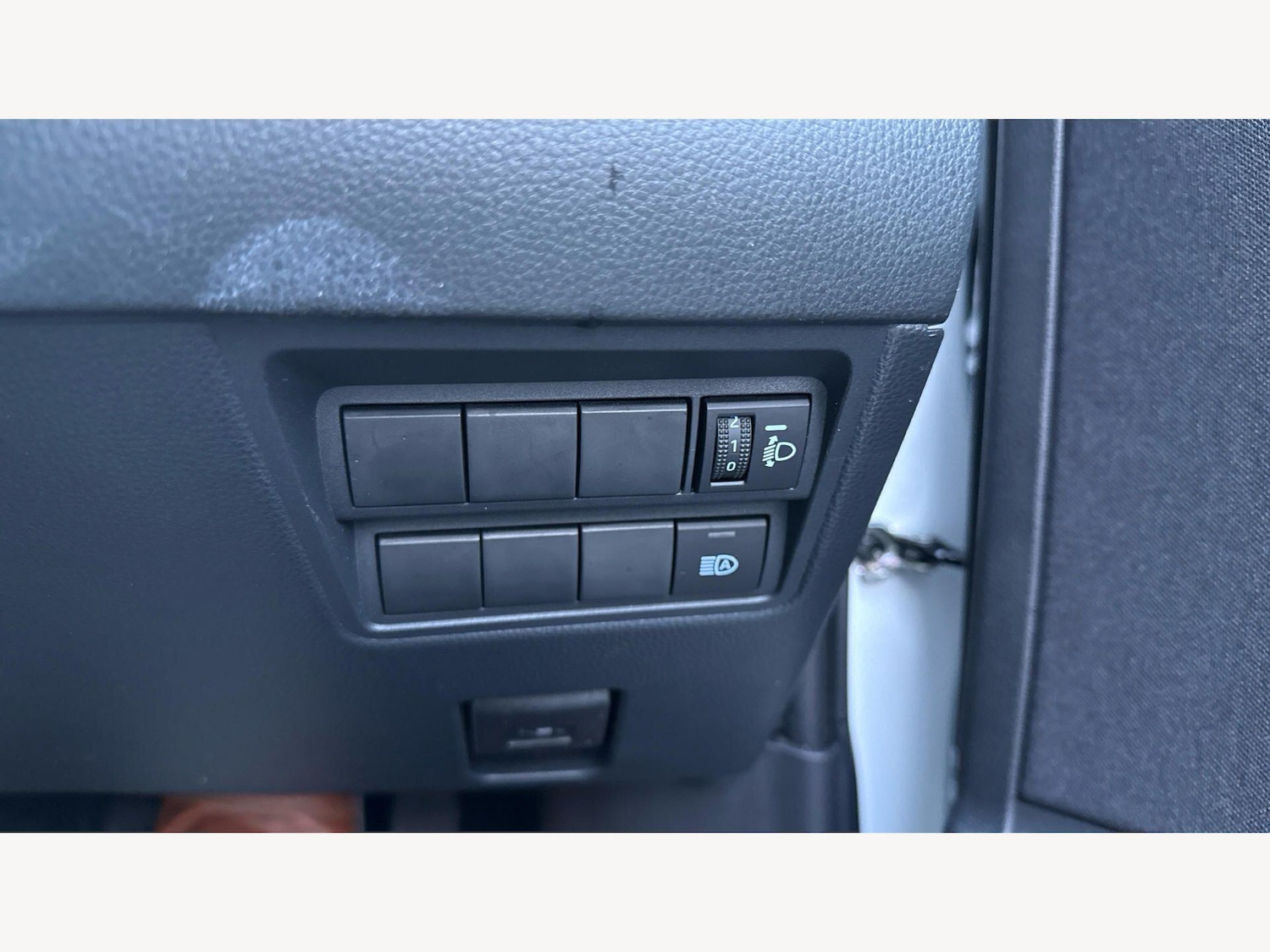 Used Toyota Yaris for sale - 78086842: Photo 29