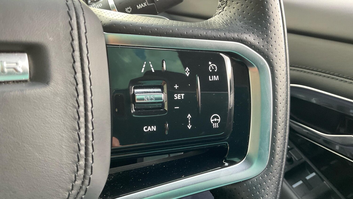 Used Land Rover Range Rover Evoque 2022 for sale - 76976229: Photo 41