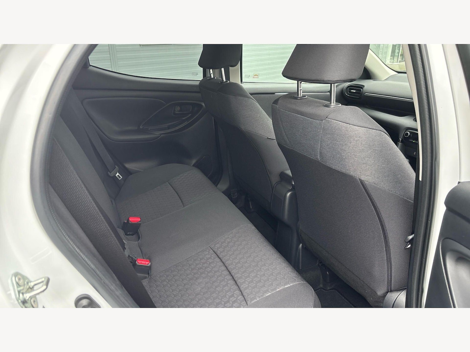 Used Toyota Yaris for sale - 78115150: Photo 14