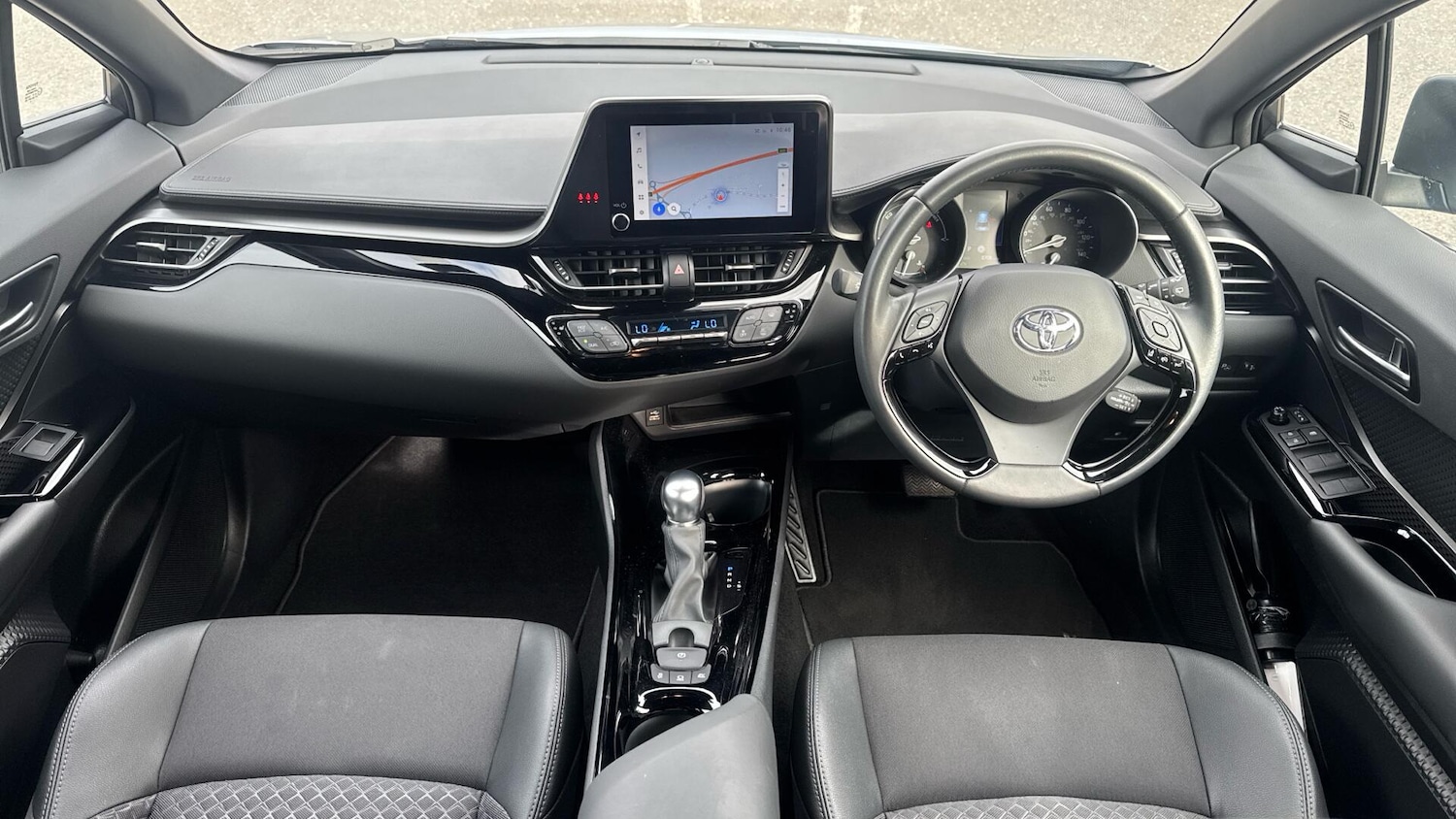 Used Toyota C-HR 2023 for sale - 77612315: Photo 34