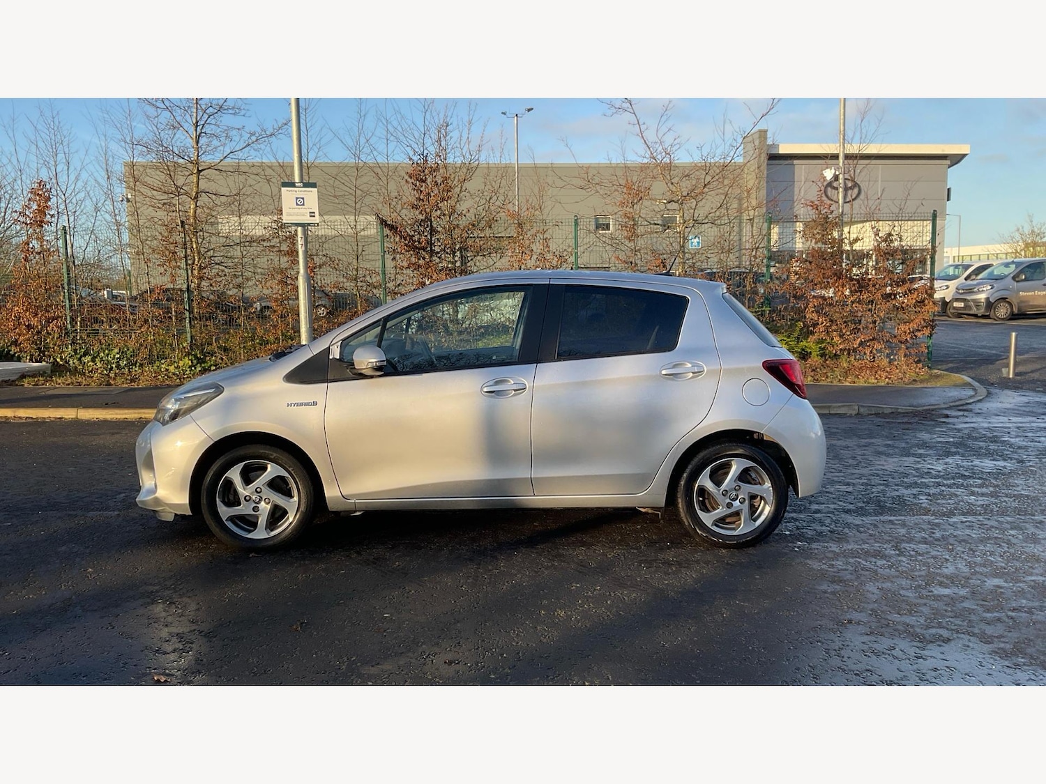 Used Toyota Yaris 2017 for sale - 77670597: Photo 19