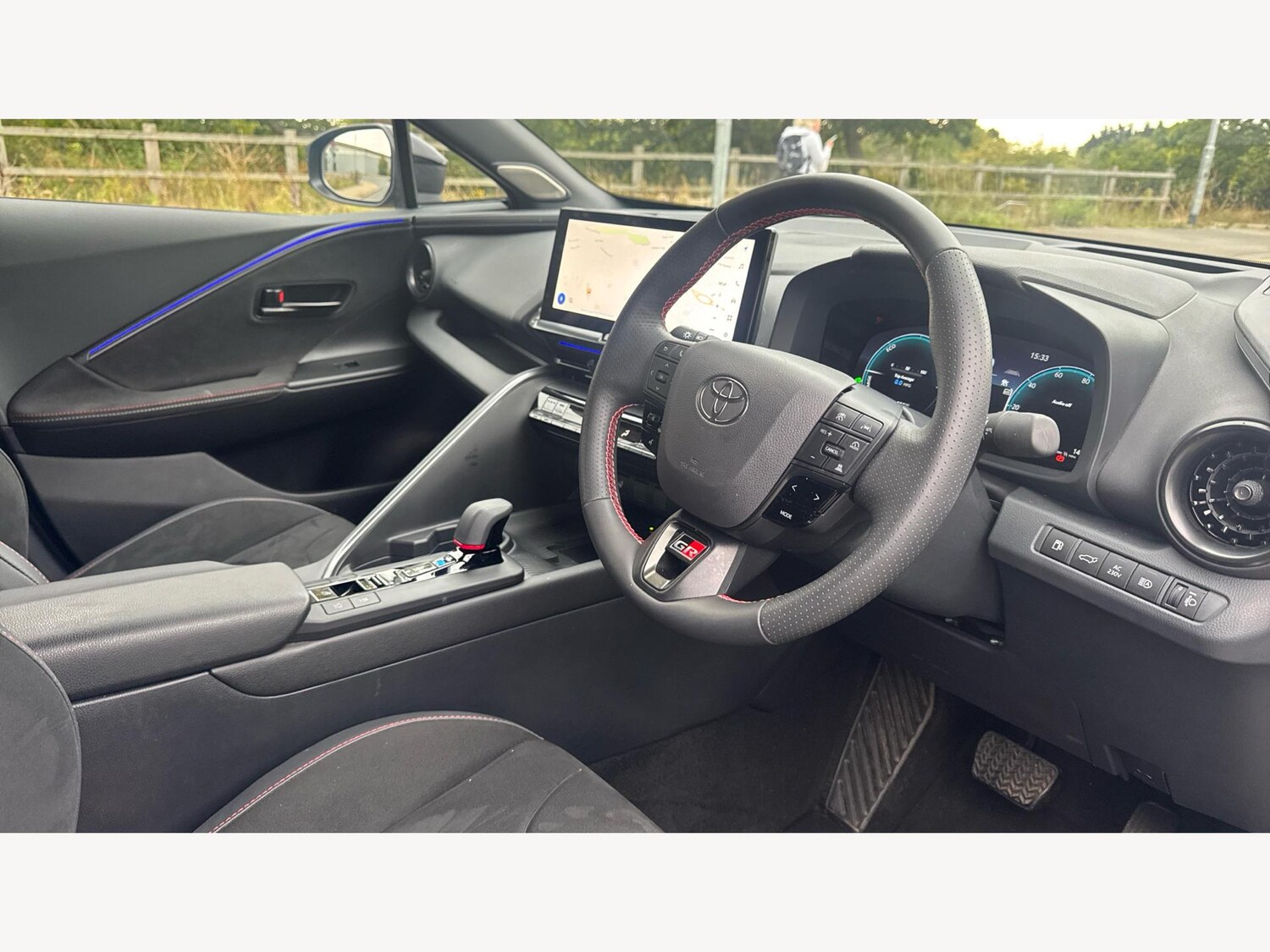 Used Toyota C-HR 2024 for sale - 77454788: Photo 13