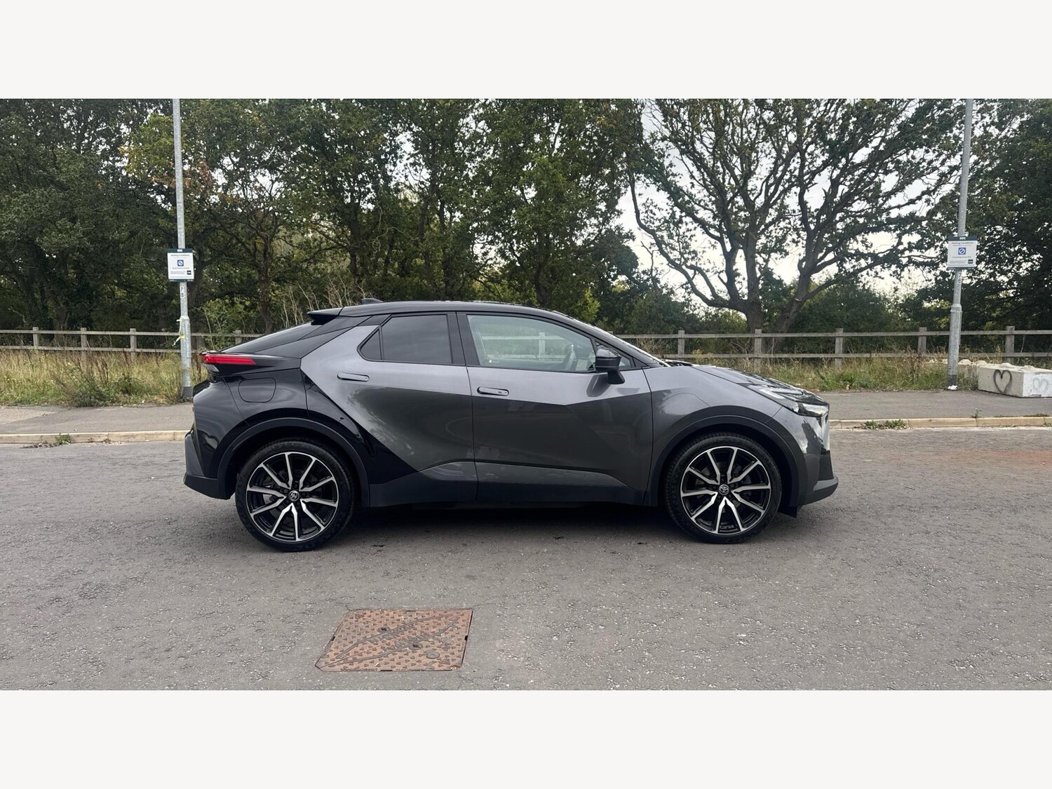 Used Toyota C-HR 2024 for sale - 77454788: Photo 18