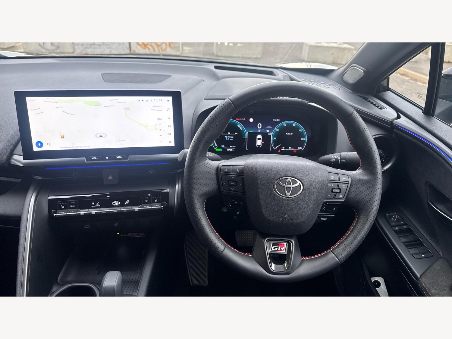 Used Toyota C-HR 2024 for sale - 77454788: Photo 8