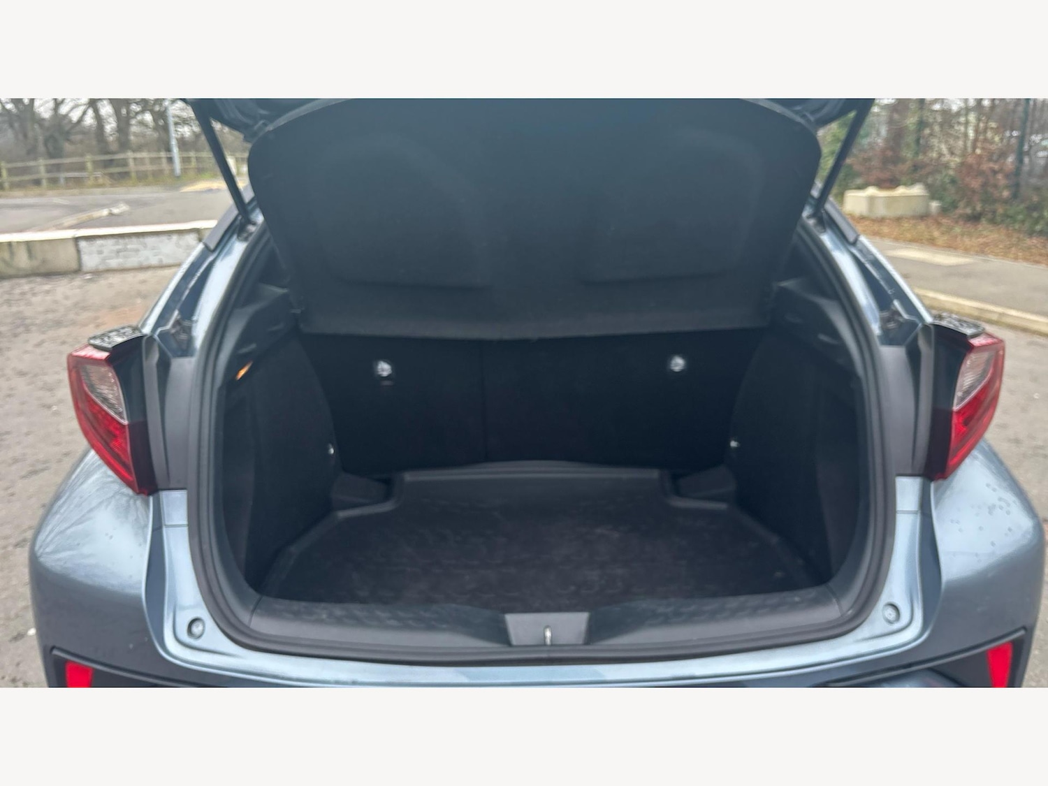 Used Toyota C-HR 2020 for sale - 77330733: Photo 16