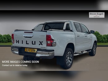 Used Toyota Hilux 2017 for sale - 78307304: Photo