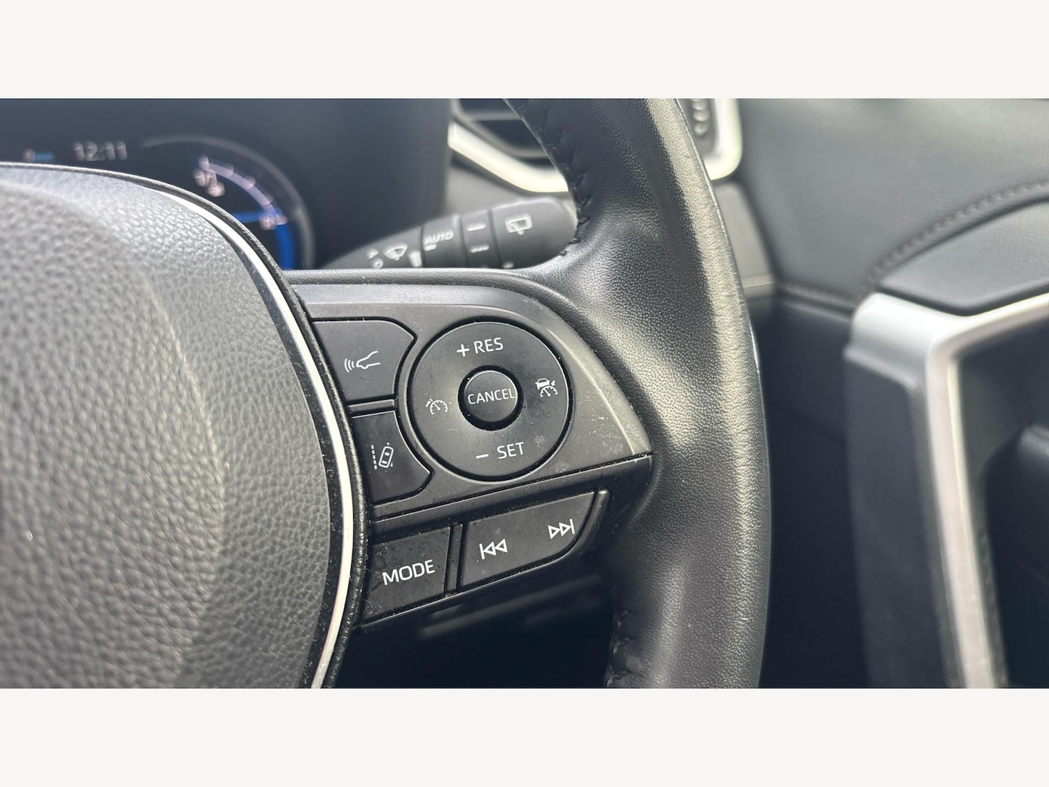 Used Toyota RAV4 2021 for sale - 77386969: Photo 23