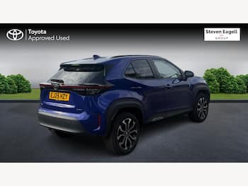 Used Toyota Yaris Cross 2025 for sale - 79808124: Photo