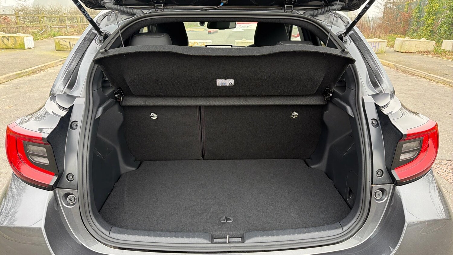 Used Toyota Yaris for sale - 77769554: Photo 37