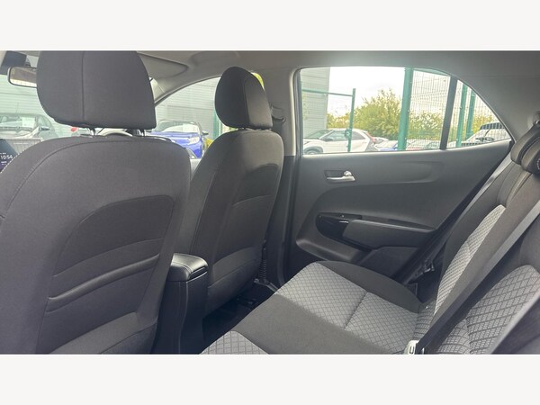 Used Kia Picanto 2024 for sale - 76238988: Photo 15